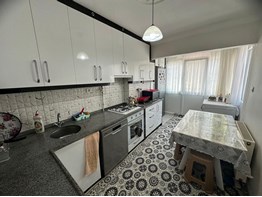 İNCİRYA EMLAKDAN YENİŞEHİRDE TEPE SİTESİNDE ARAKAT FERAH 3+1