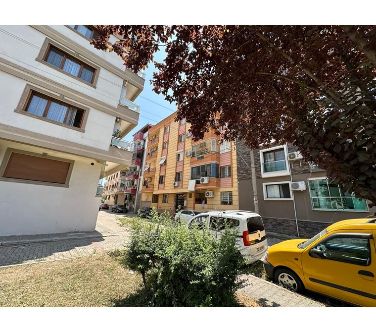 Yeni Girne ve Anadolu Caddesi Yakını Kiralık 3+1 Daire
