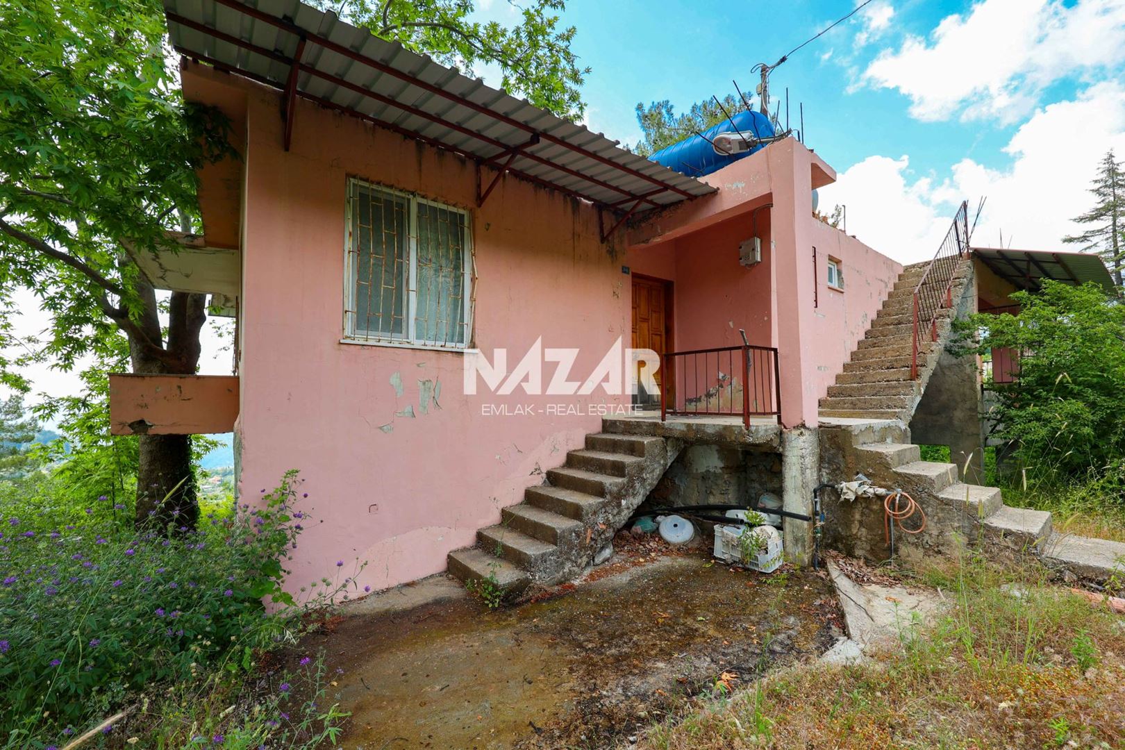 Property-photo