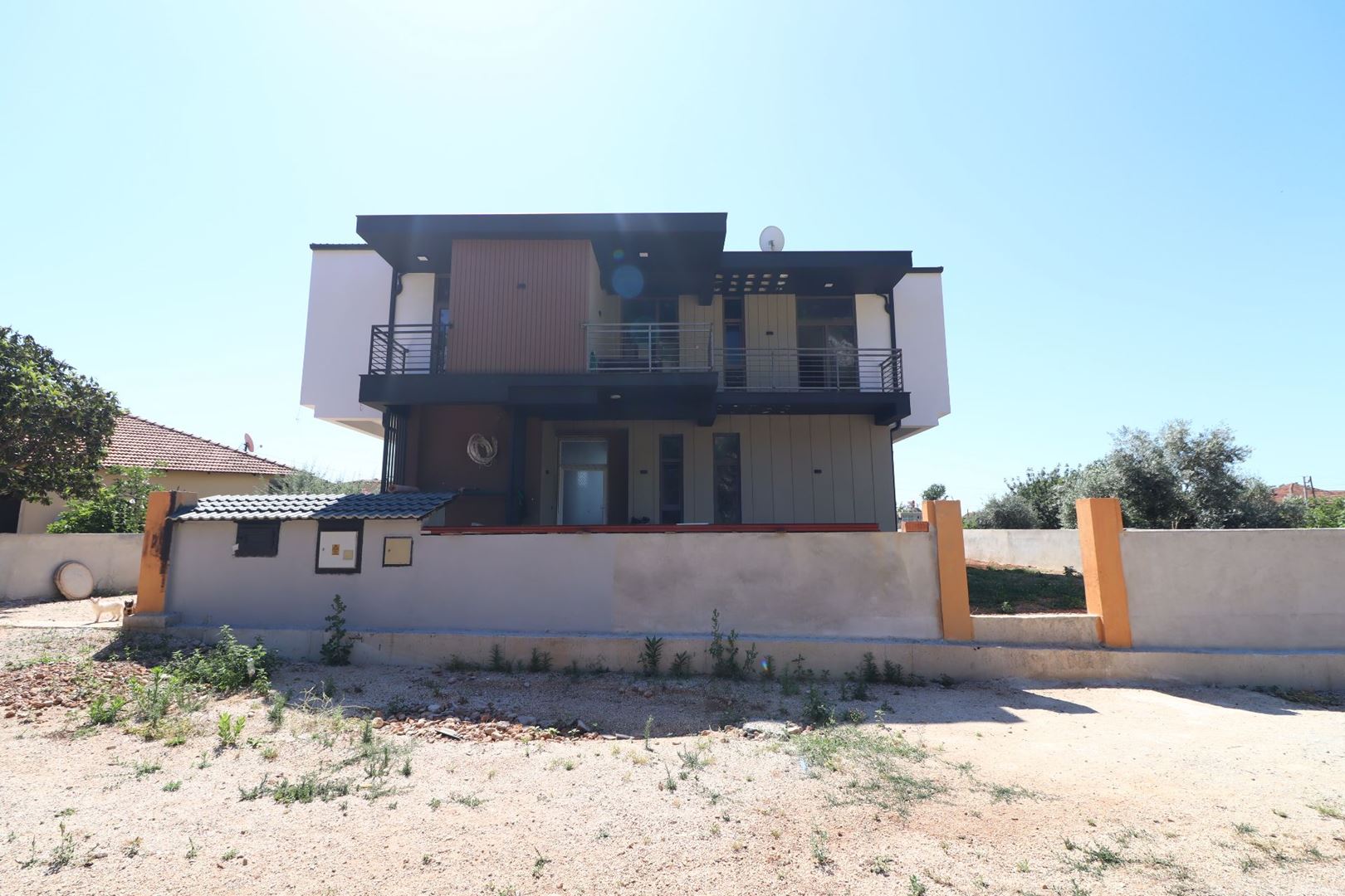 Property-photo