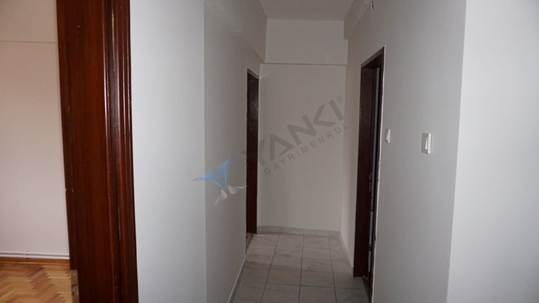TEKİRDAĞ, HÜSEYİN PEHLİVAN CADDESİNDE 3+1 KİRALIK DAİRE