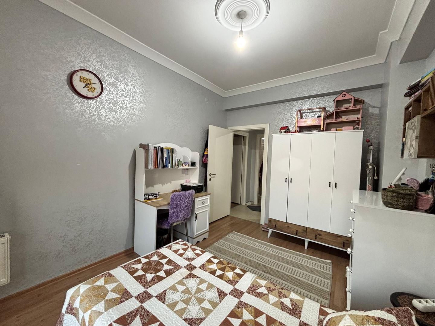 Property-photo