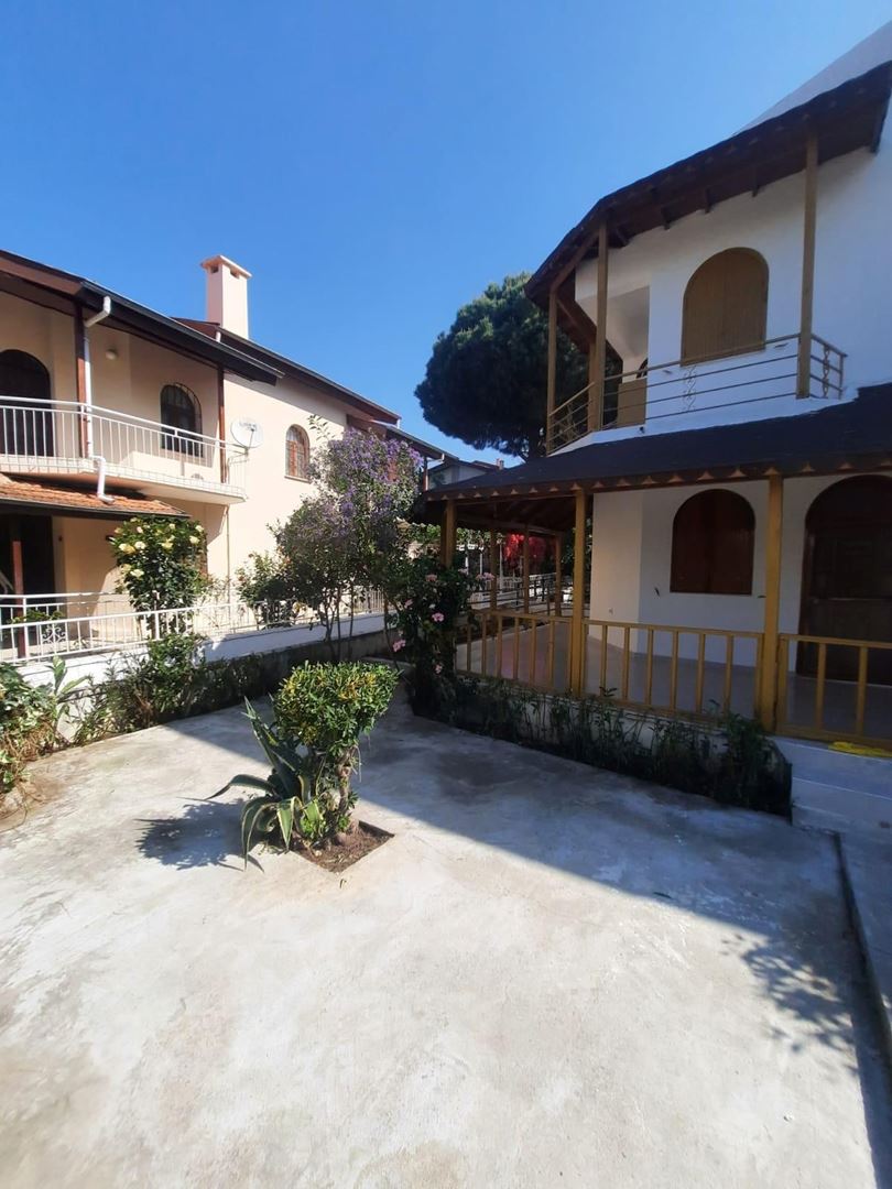 Property-photo
