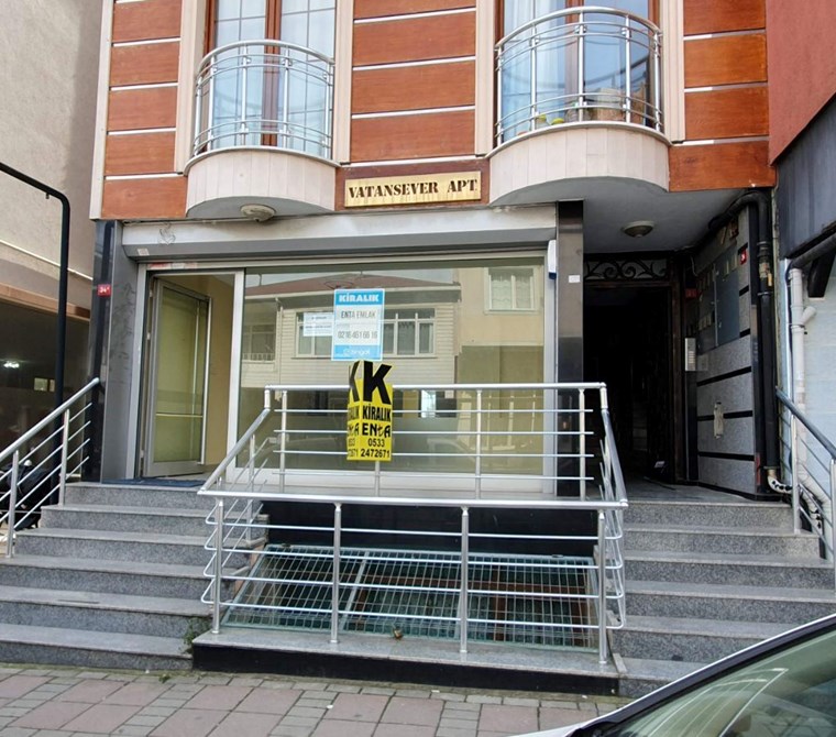 Üsküdar Ferah Kombi,Mutfak,Wc Kiralık Dükkan £n₺@ £ml@k