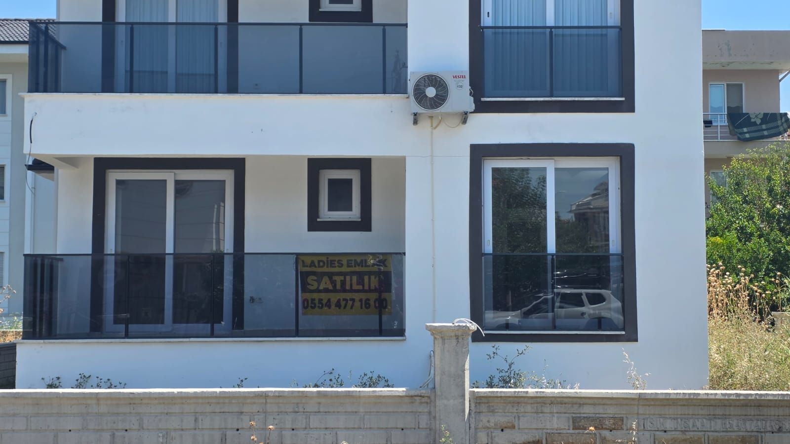Property-photo