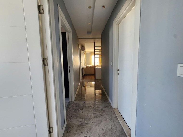 ESRA AKKAYADAN SOSYAL DONATILI SİTEİÇERİSİNDE 3+1 SATILIK DAİRE