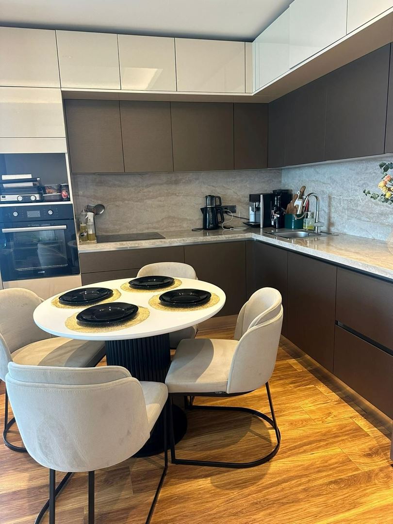 ALANYA MAHMUTLARDA MUHTEŞEM DENİZ MANZARALI FULL EŞYALI 2+1 SATILIK DAİRE · 3 · Fotoğraflar