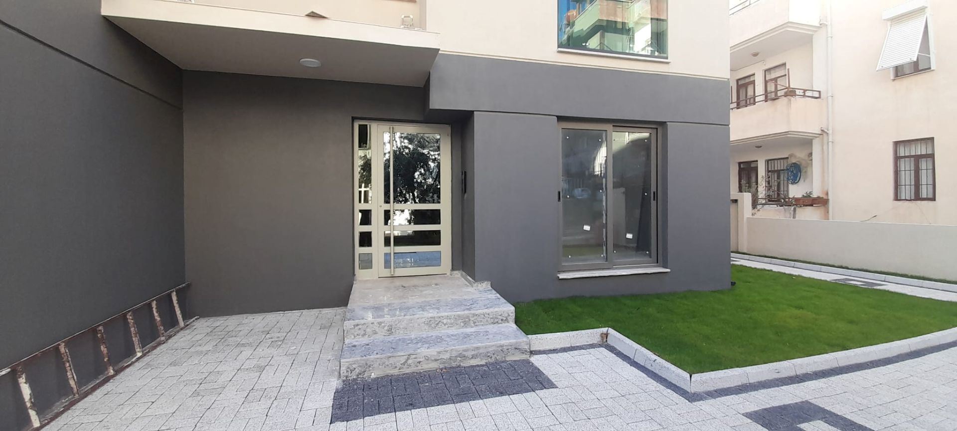 Property-photo