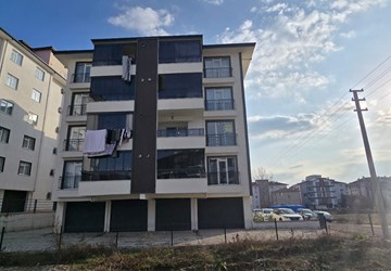 SAĞLIK MAHALLESİNDE SATILIK 2+1 FIRSAT DAİRE ALTIN EMLAK'TAN