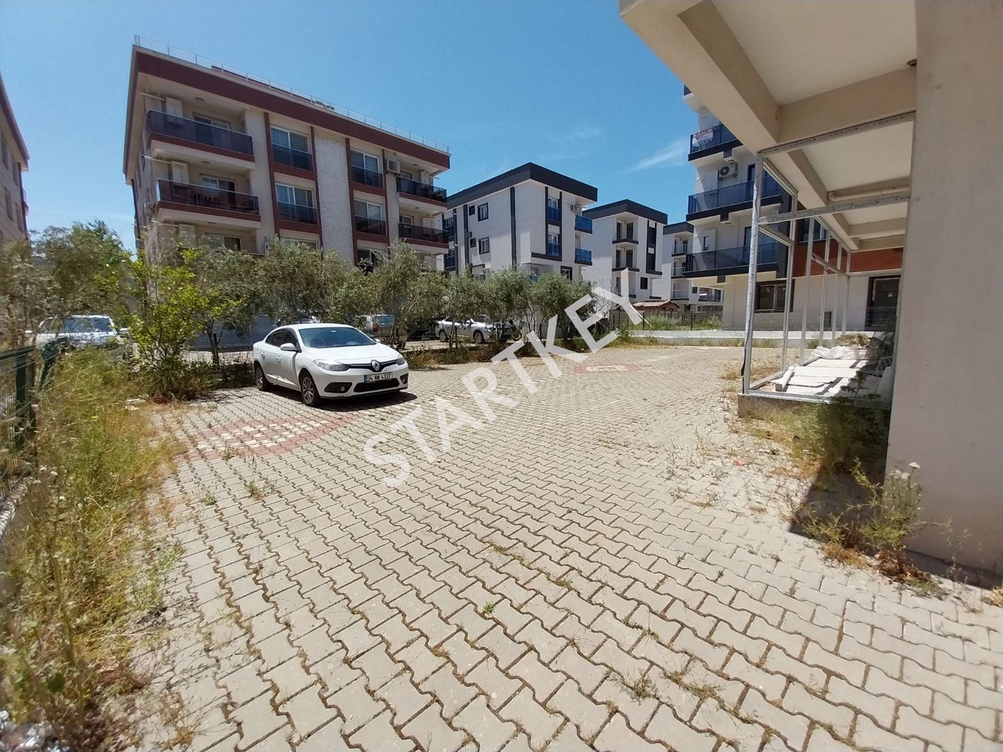 Property-photo