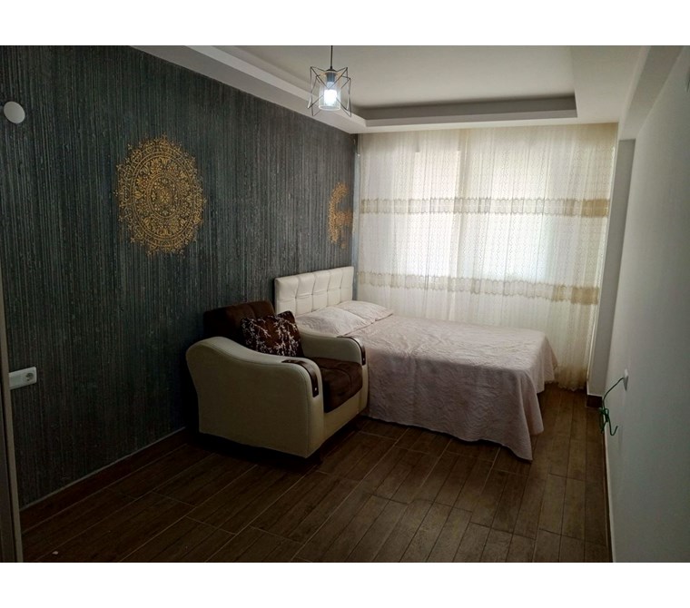 EŞİN GOLF SİTESİNDE EŞYALI KİRALIK SIFIR 1+1 DAİRE