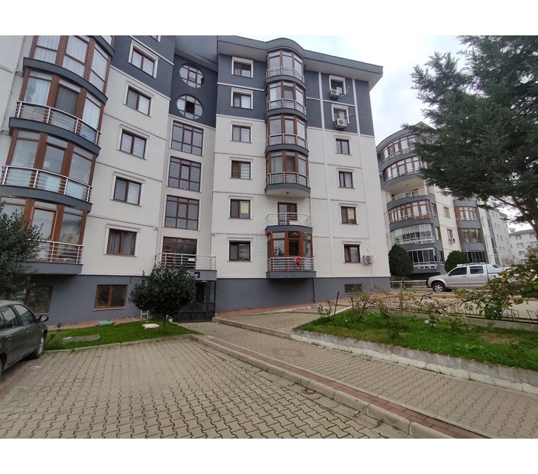 ÇANAKKALE ESENLERDE SİTE İÇİNDE KİRALIK GENİŞ 3+1 DAİRE