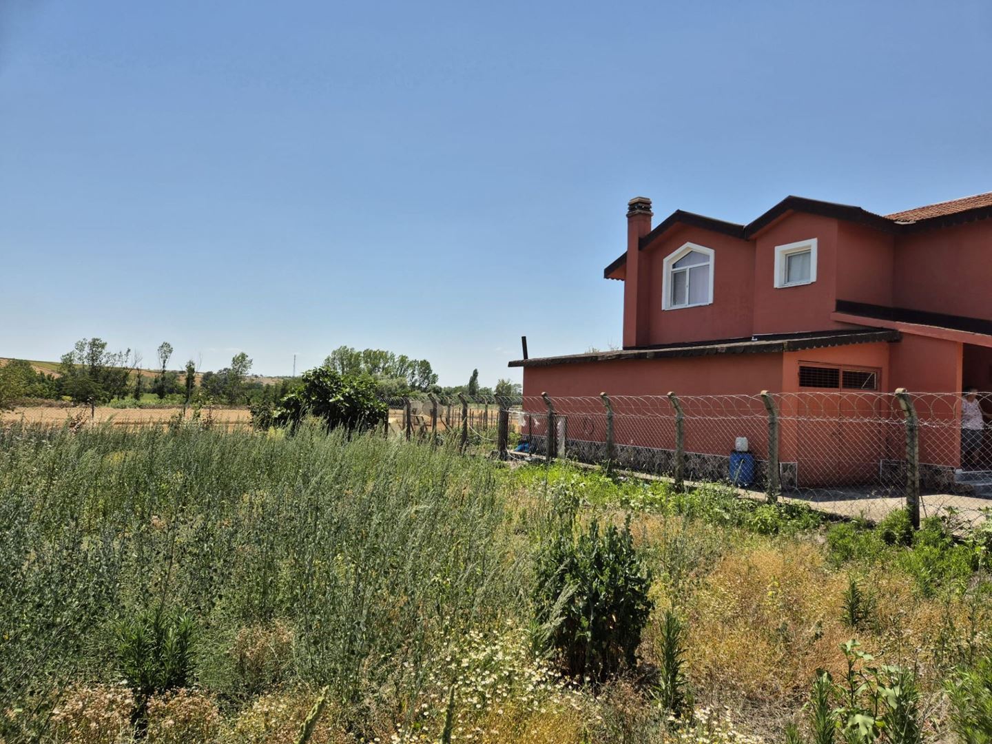 Property-photo