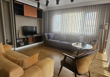 Gayrettepe'de 3+1 Bakımlı daire