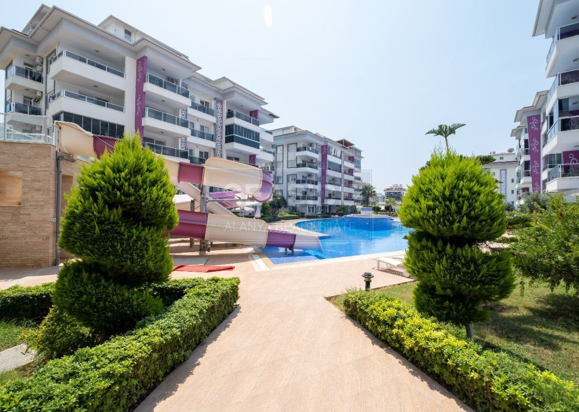  2+1 PENTHOUSE IN A FULL COMPLEX 300 M FROM THE SEA IN ALANYA KESTEL