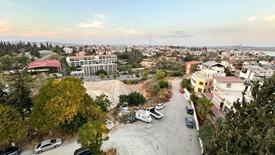 S.ÖRÜNK'TEN ENFES GÖL MANZARALI SİTE İÇİ LÜKS 4+1 DAİRE