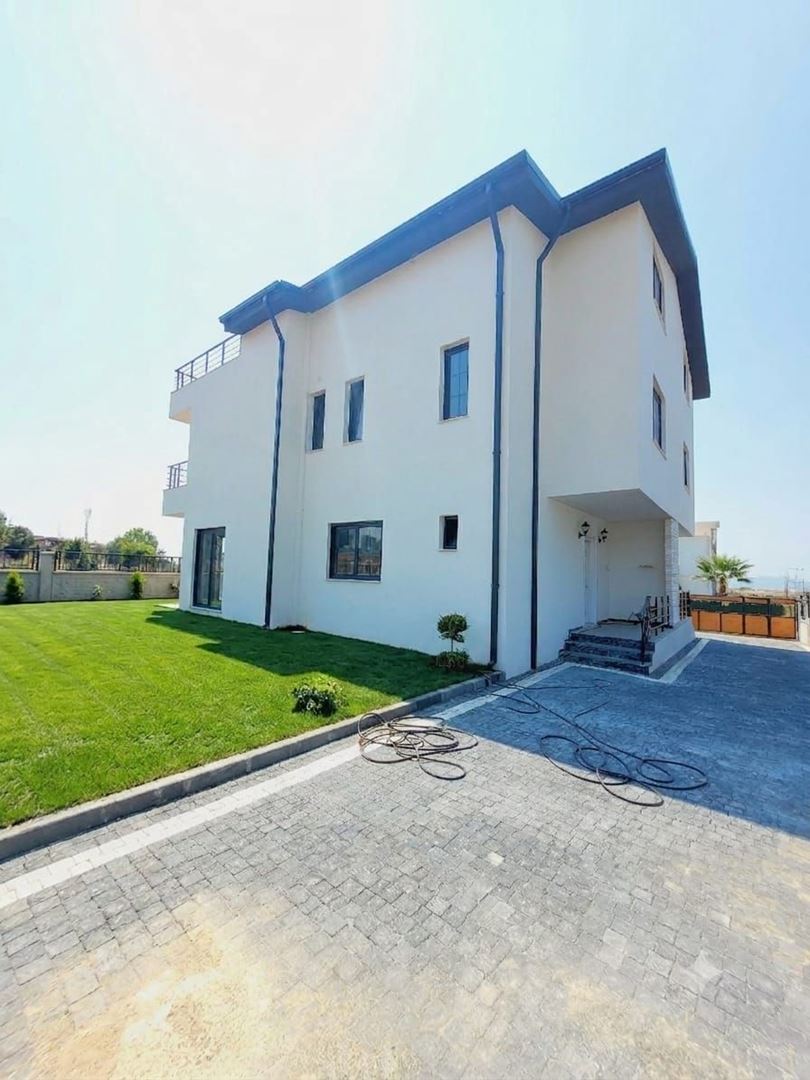 Property-photo