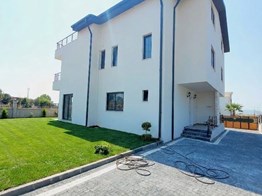 MENEKŞE'DE SIFIR,TRIPLEX,MODERN YAPI,600M2 ARSA İÇİNDE