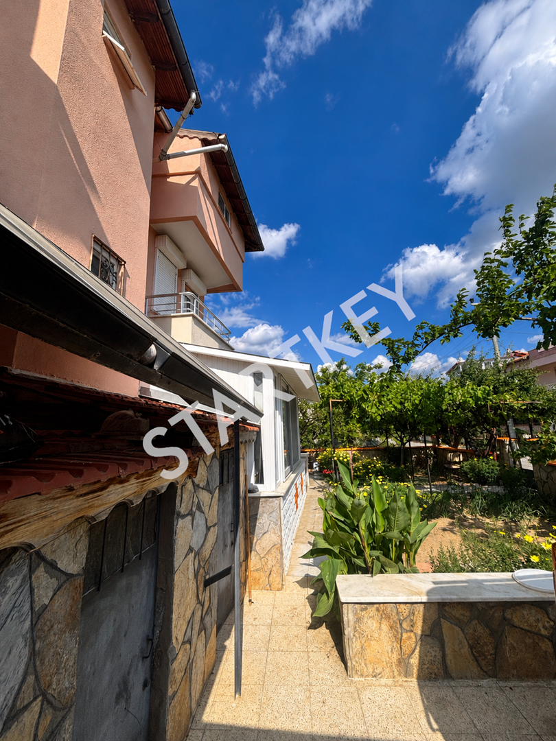 Property-photo