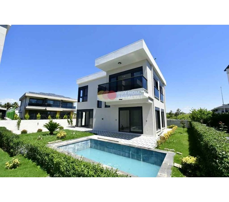New Villas for Sale in Antalya Manavgat Side, Close to the Beach & Bazaar, Suitable for Citizenship