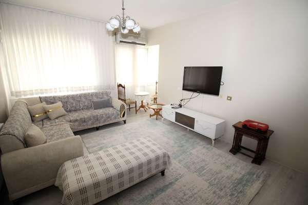 ÜÇYOL METROYA 250MT MESAFEDE 1+1 EŞYALI D.GAZLI KİRALIK DAİRE