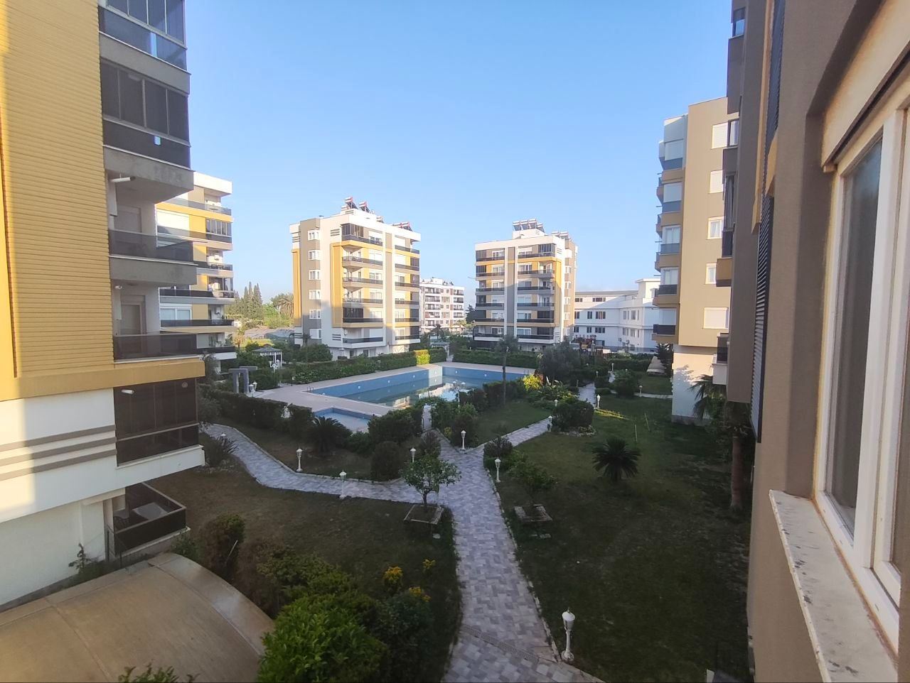 Property-photo