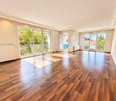 ŞENLİKKÖY MERKEZ'DE 5+2 MASRAFSIZ TADİLATLI KİRALIK DAİRE