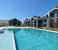 Fethiye Akmaz Plajına Yürüme Mesafesinde Site İçinde Sıfır 4+1 Dubleks – Geniş Havuz, Fitness
