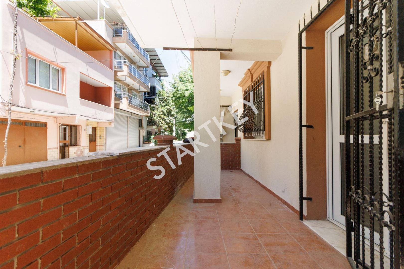 Property-photo
