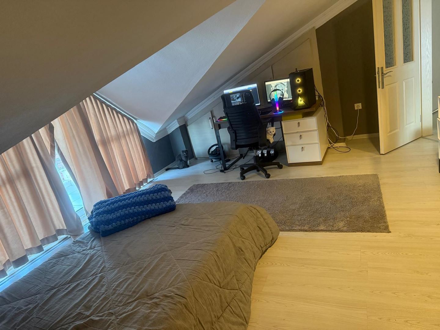 Property-photo