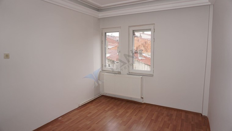 TEKİRDAĞ, HÜSEYİN PEHLİVAN CADDESİNDE 3+1 KİRALIK DAİRE