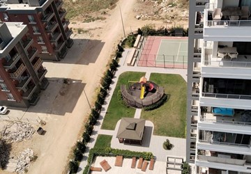 ALTIN EMLAK'TN TÜM ODALARI DENİZ MANZARALI,AQUAPARKLI LÜKS DAİRE