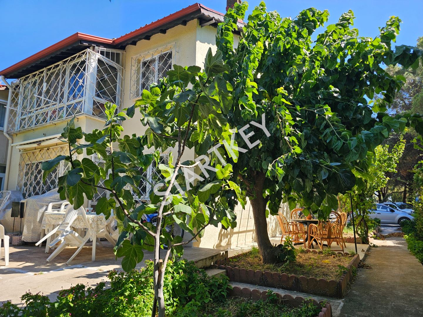 Property-photo