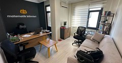 Selamiçeşme Bağdat Caddesi Ofise Uygun 4+1 Kiralık Ofis