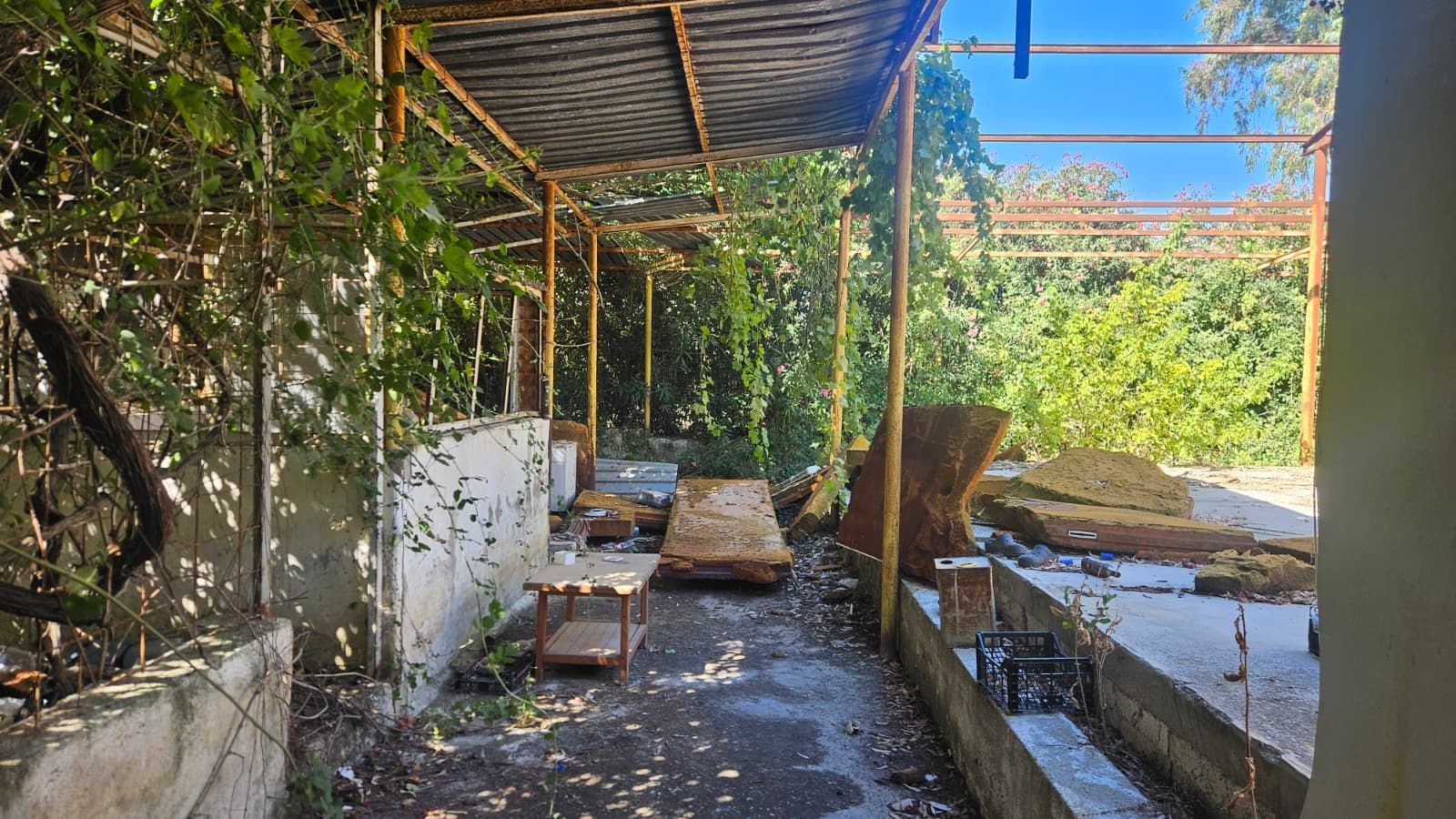 Property-photo
