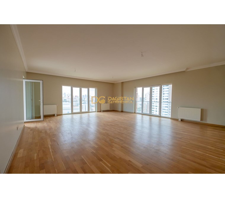 VADİTEPE'DE 5+1 252 m² VİLLA YAŞAM KONFORUNDA KİRALIK DAİRE
