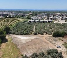 Kuşadası Davutlar'da 500 m2 Villa İmarlı Denize Yakın Satılık Arsa