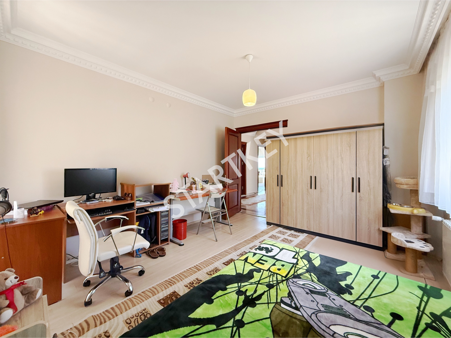 Property-photo