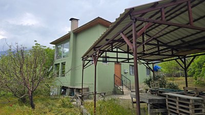 POZANTI FINDIKLI YAYLASINDA SATILIK MÜSTAKİL EV VE GENİŞ BAHÇE