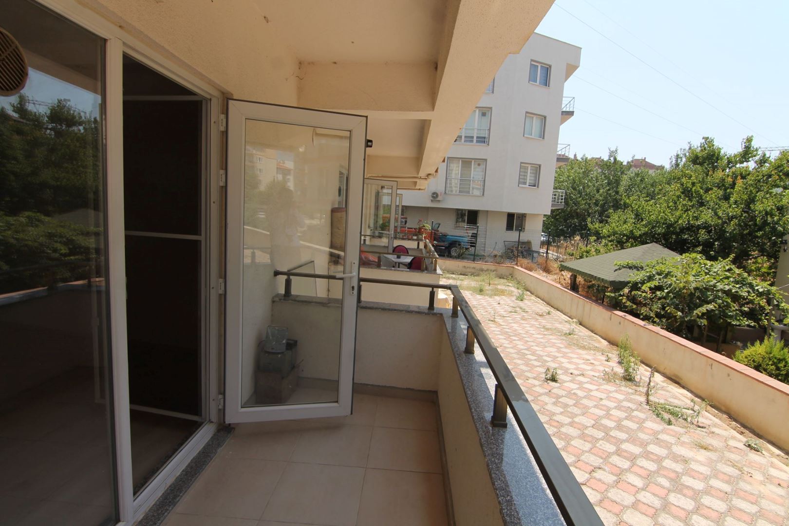 Property-photo