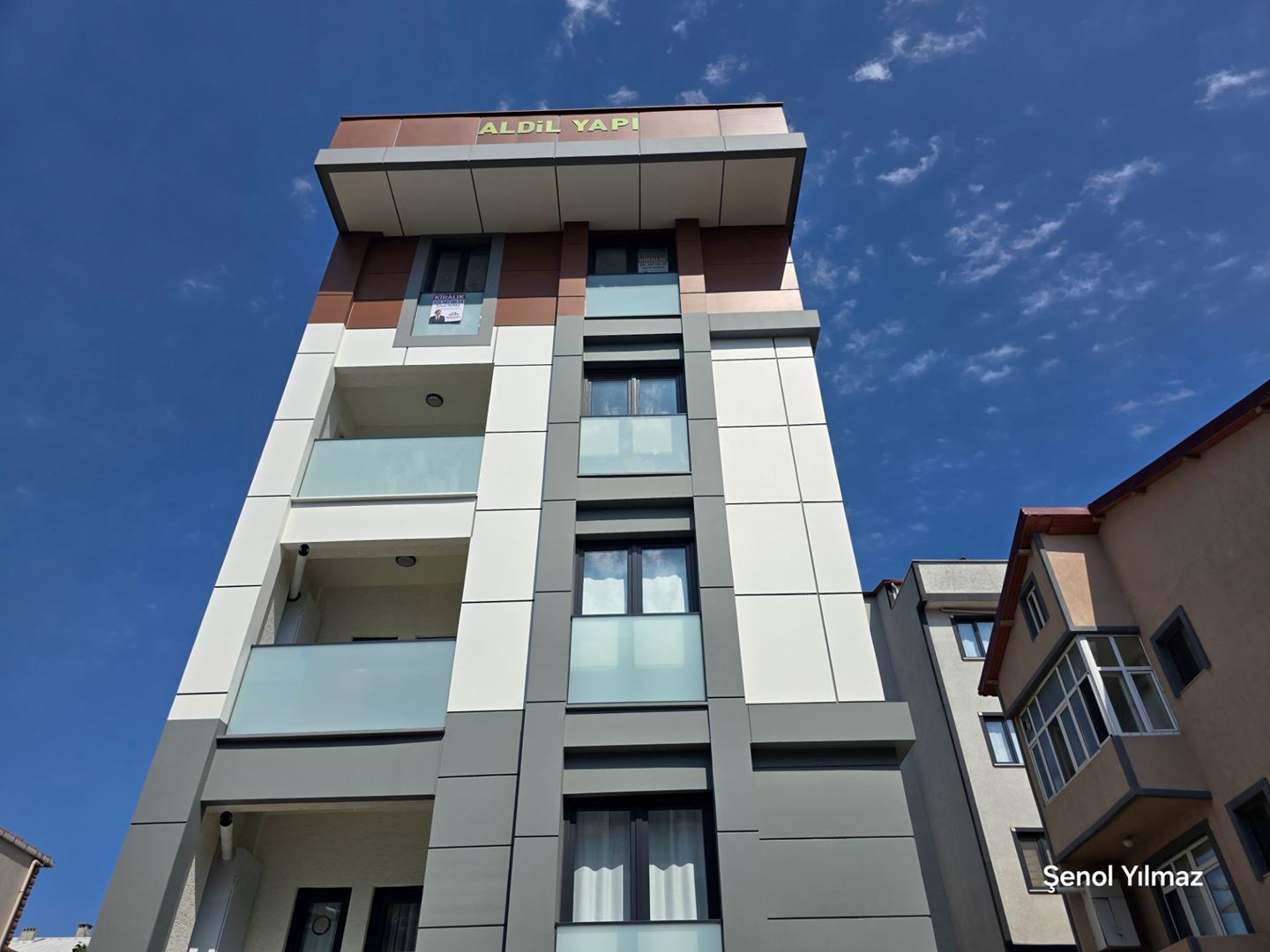 ŞENER GYD'DEN AKSE SAPAĞINDA KİRALIK LÜKS 4+1