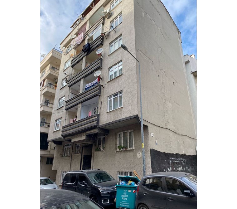 ŞİRİNEVLER SATILIK 2+1 DAİRE