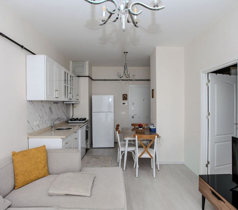 SANCAKTEPE EYÜP SULTAN MAH SİTE İÇİNDE FULL EŞYALI 1+1 KİRALIK