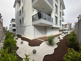 İNCİRYADAN ŞEMİKLER GÜMÜŞLER BULVARINDA LÜKS 2+1 SIFIR DAİRE