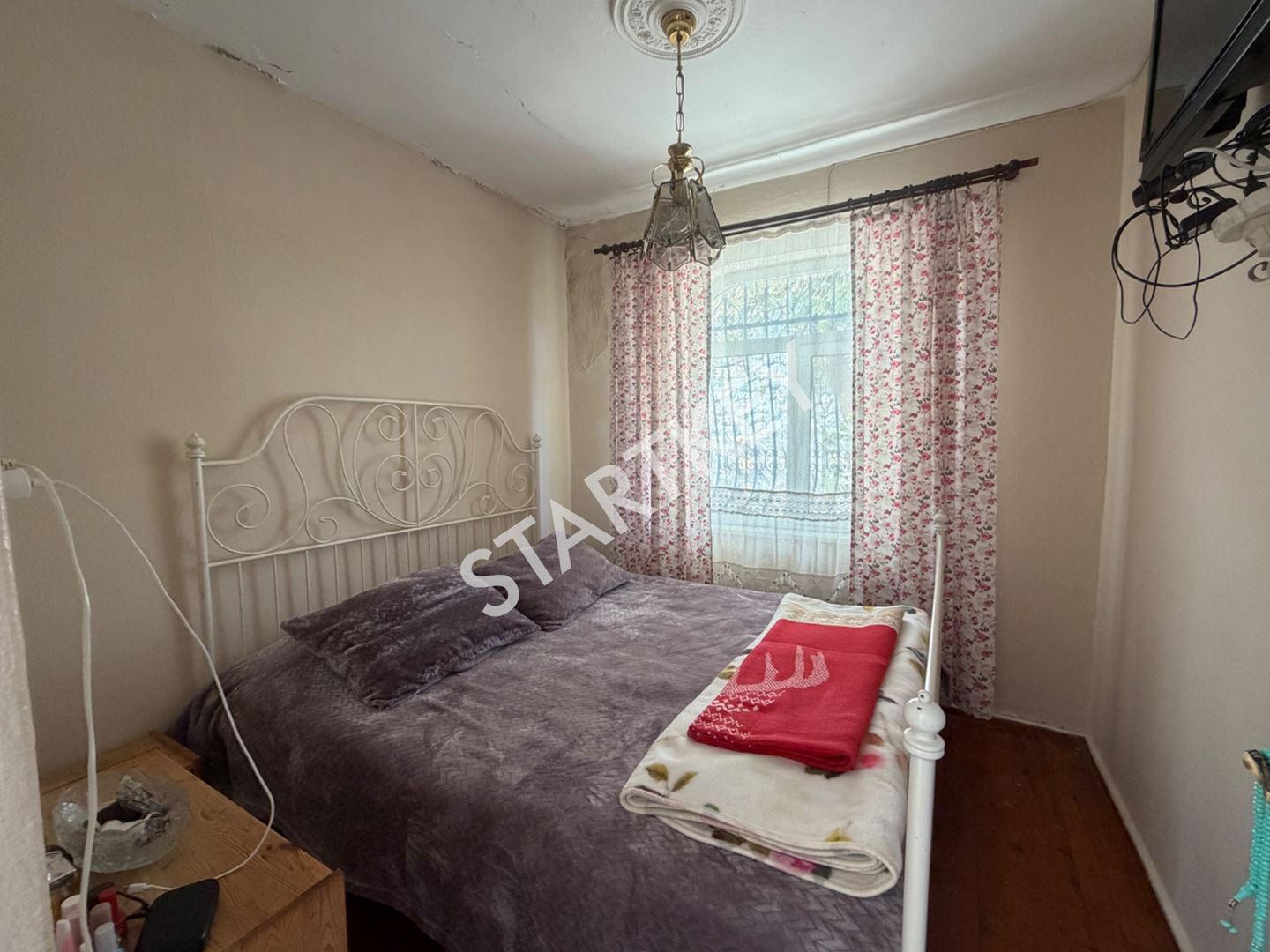 Property-photo