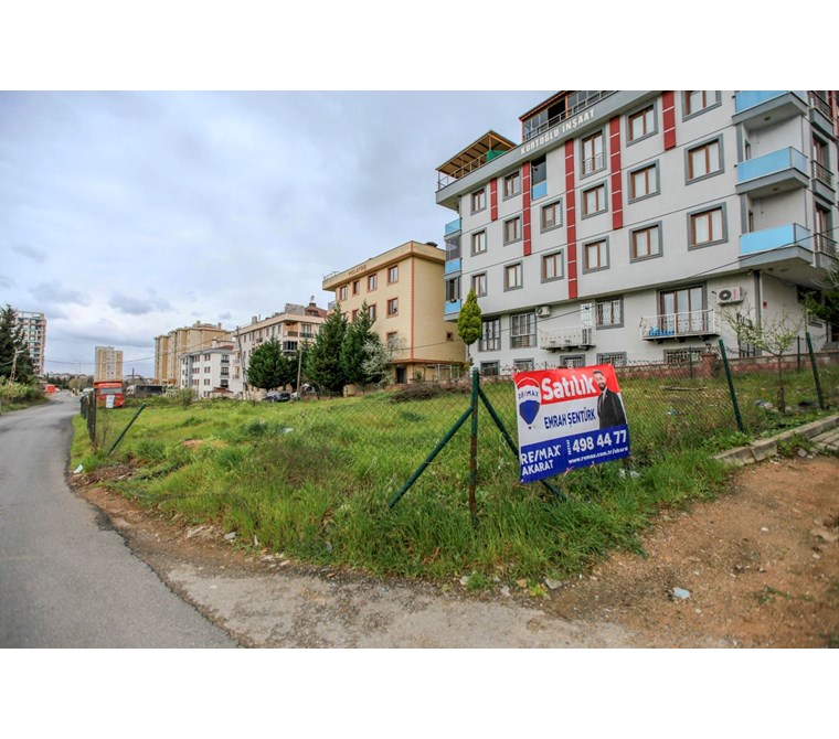 Sancaktepe Samandıra Satılık 764 m2 Ticari+Konut Arsa