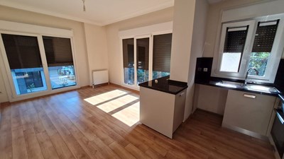 Selamiçeşme Özgürlük Parkına Yakın 2+1 Kiralık Daire