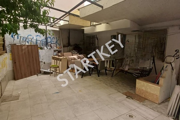 Property-photo