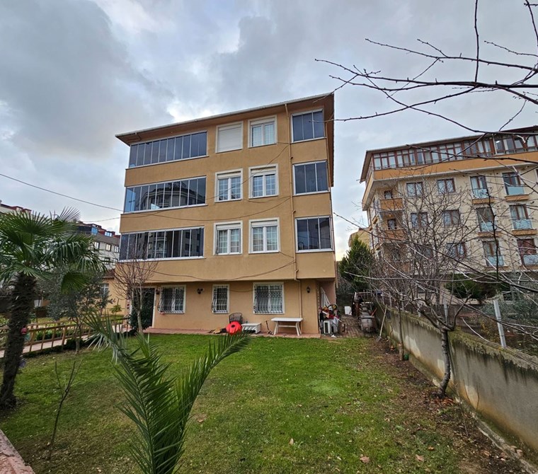 Sultanbeyli Adil Mahallesin de Kiralık 3+1 Arakat Daire.