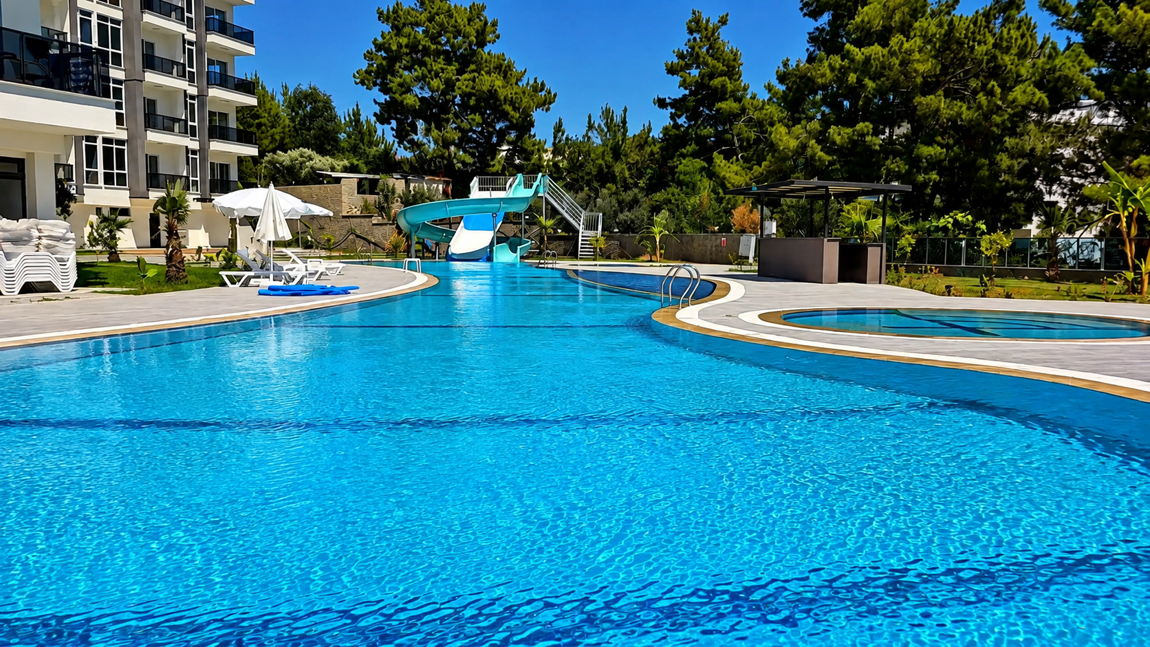 ALANYA AVSALLARDA HAVUZ MANZARALI LÜKS KOMPLEKSTE 1+1 SATILIK DAİRE · 3 · Fotoğraflar